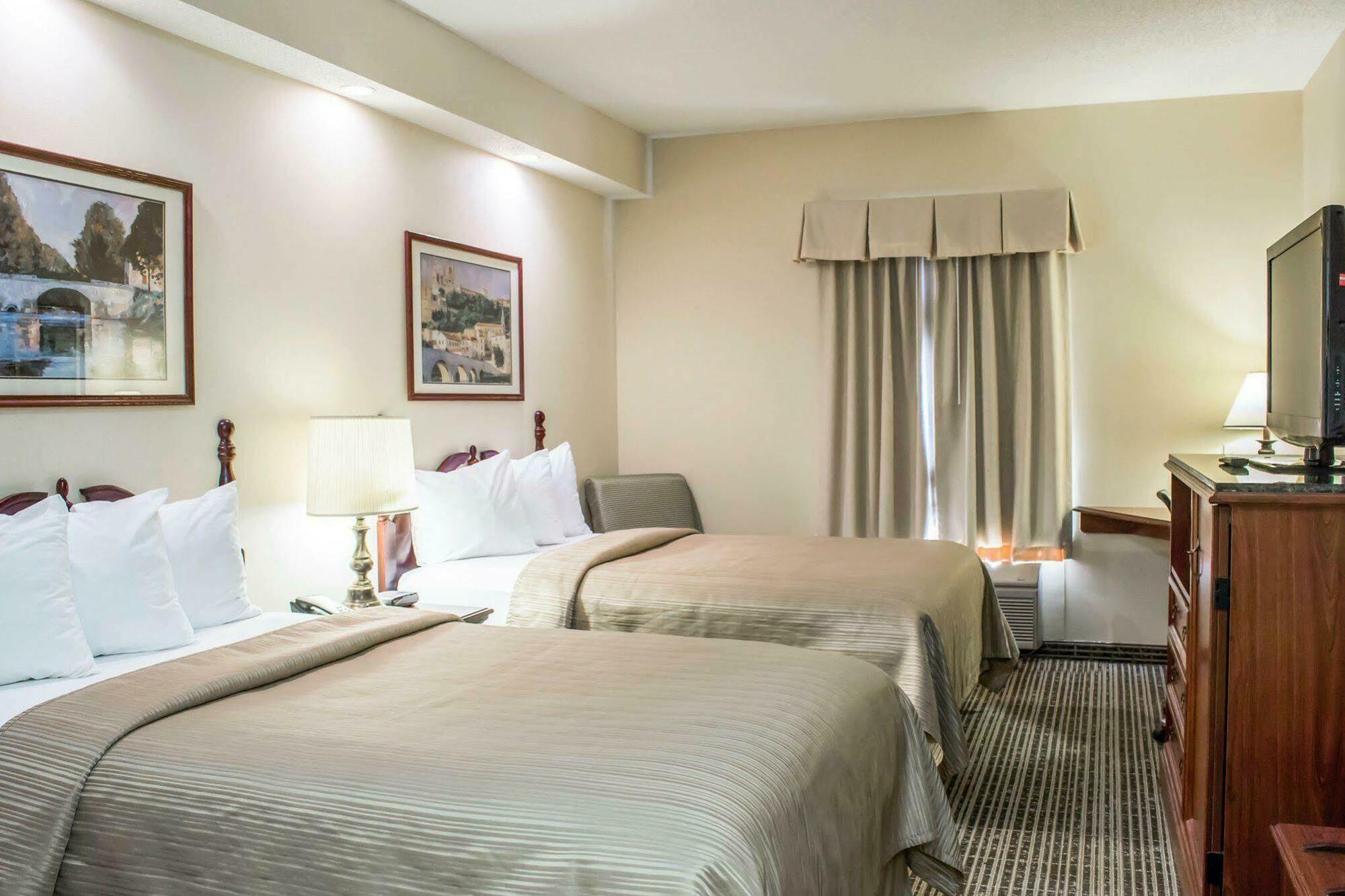 Quality Inn Goldsboro Exterior foto